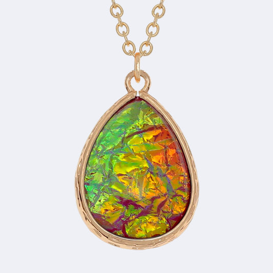 Opalescent necklace