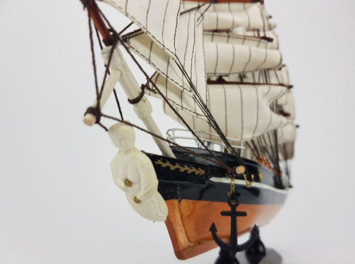 Cutty Sark Replica - Medium