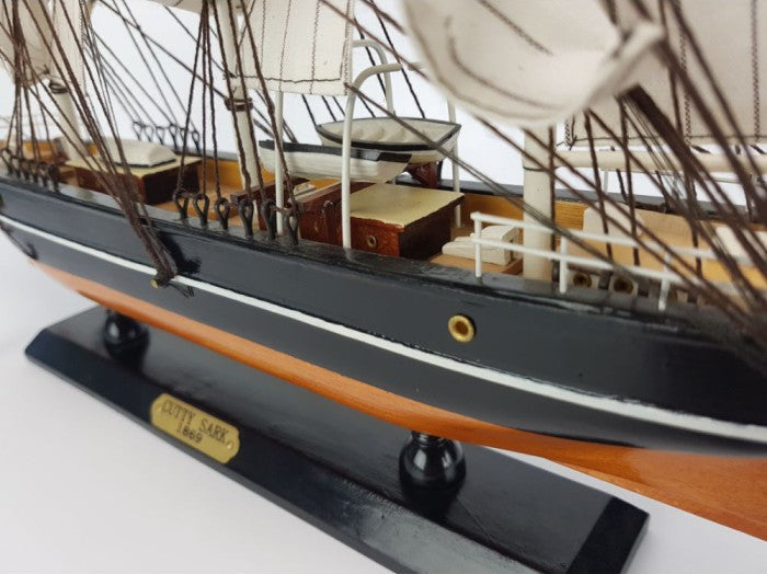Cutty Sark Replica - Large