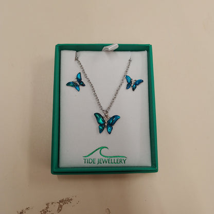 Natural butterfly set