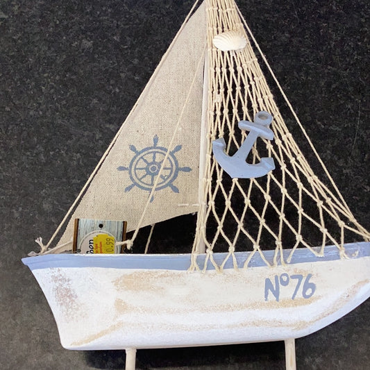 Model yacht