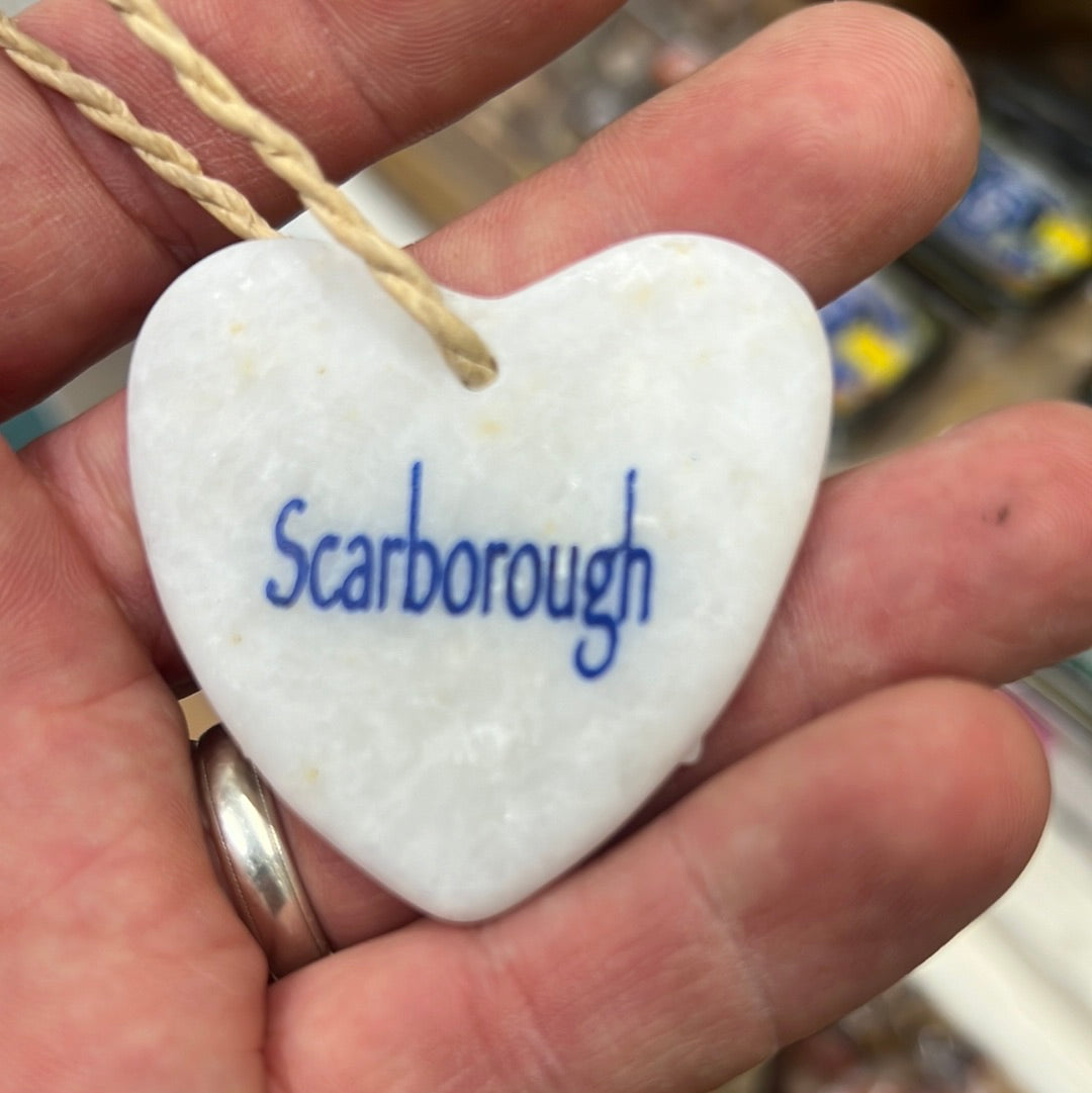 Scarborough heart stone hanger