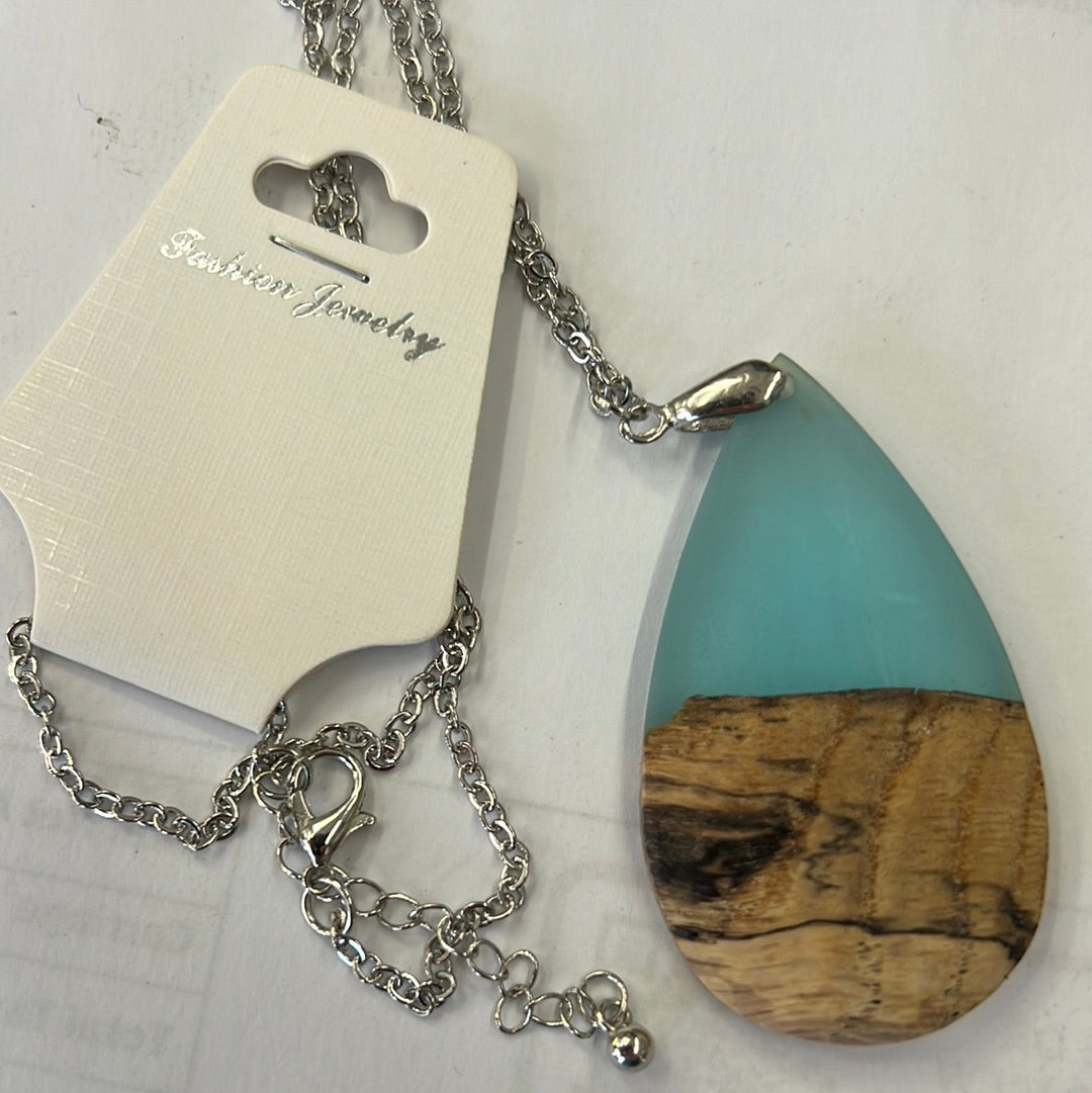 Wood & Blue resin necklace