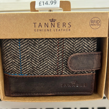 Boxed Tanners Wool Wallet