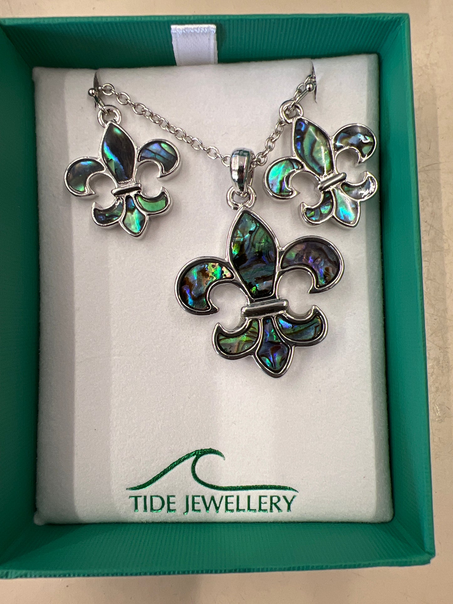 Fleur de Lys Necklace and earring set