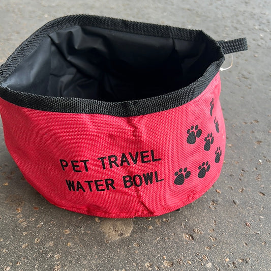 Travel pet water bowl