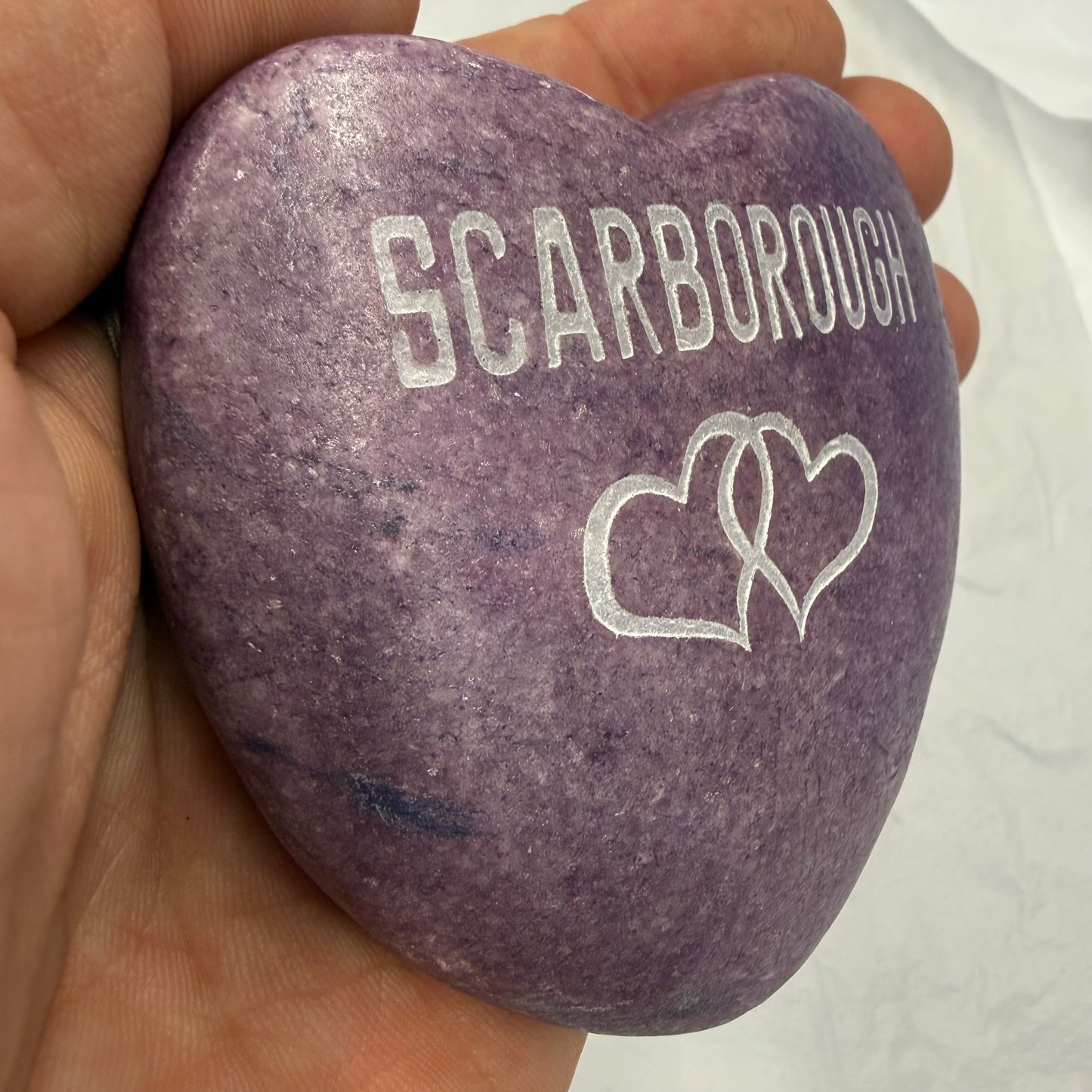 Scarborough Large Heart Shape Pebble