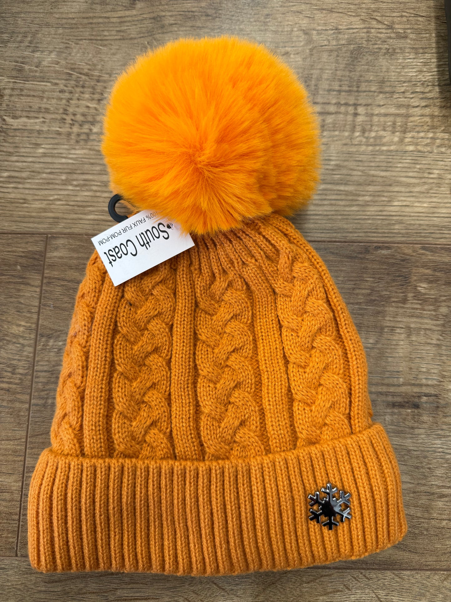 Kid's Bobble Hat with Snowflake